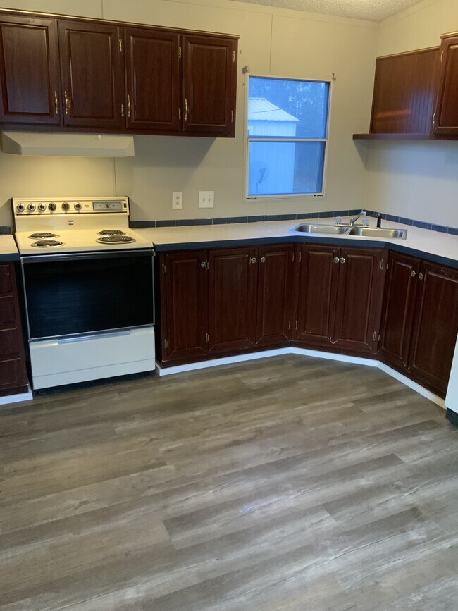 Foto del edificio - 253 Pebble Rock Cir