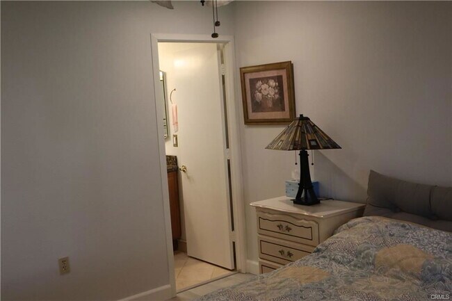 Building Photo - 3152 Alta Vista