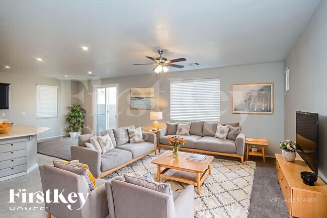Foto del edificio - 4515 Cradle Cliff St