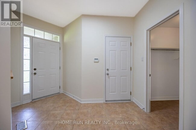 Building Photo - 281 Goldridge Dr