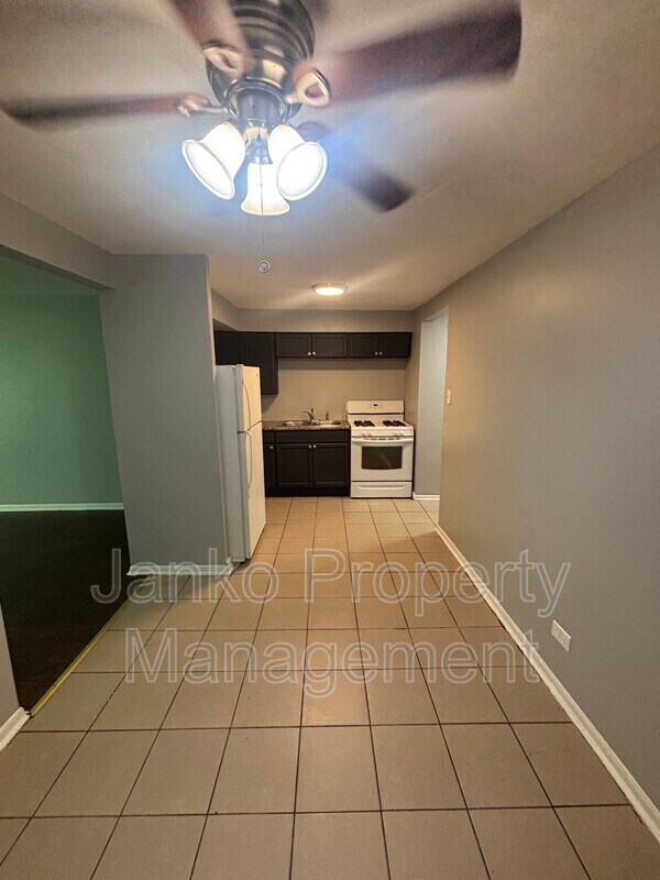 Foto del edificio - 6435 S Evans Ave