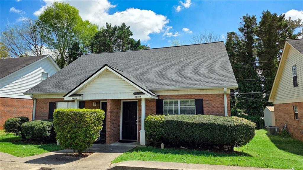 Primary Photo - 4910 Pinehurst Cir