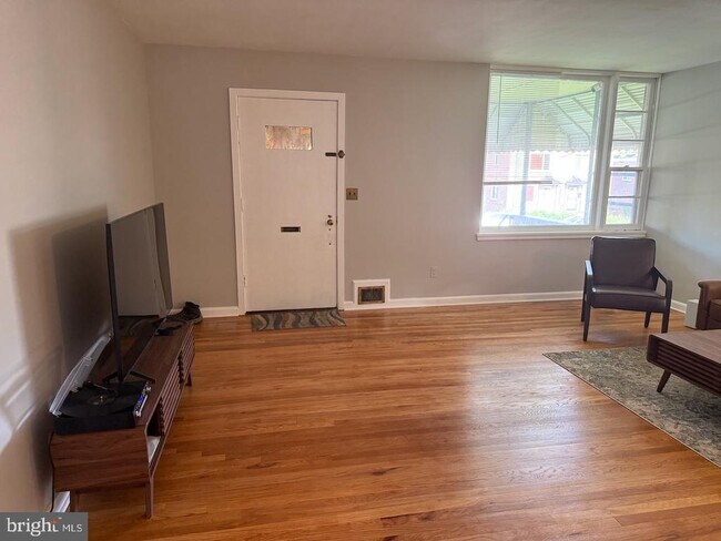 Foto del edificio - 5032 Sargent Rd NE