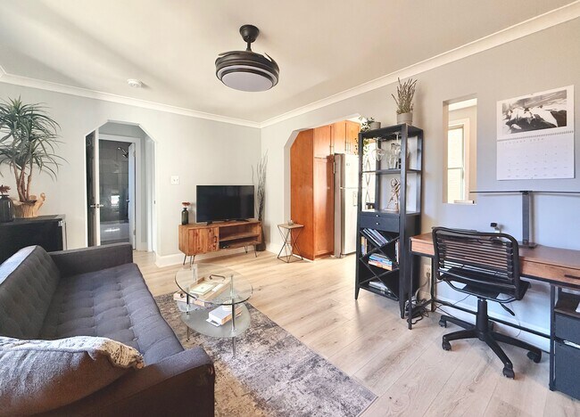 Foto del edificio - 1367 K St SE