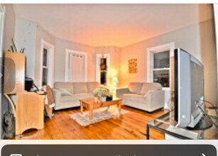 Building Photo - 201 Hillside St