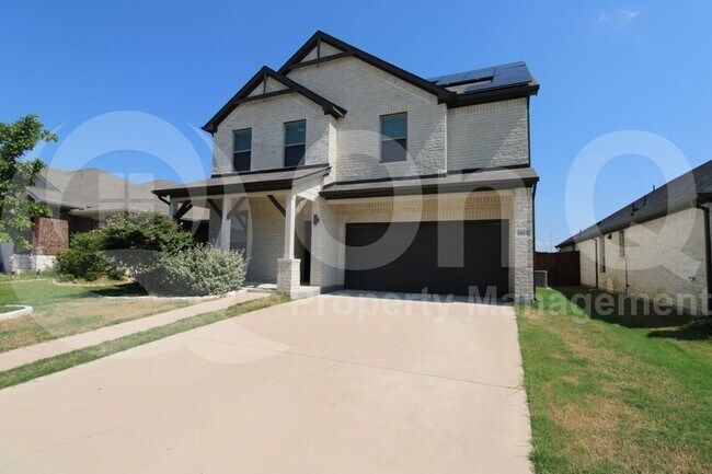 Building Photo - 1412 Black Canyon Ave