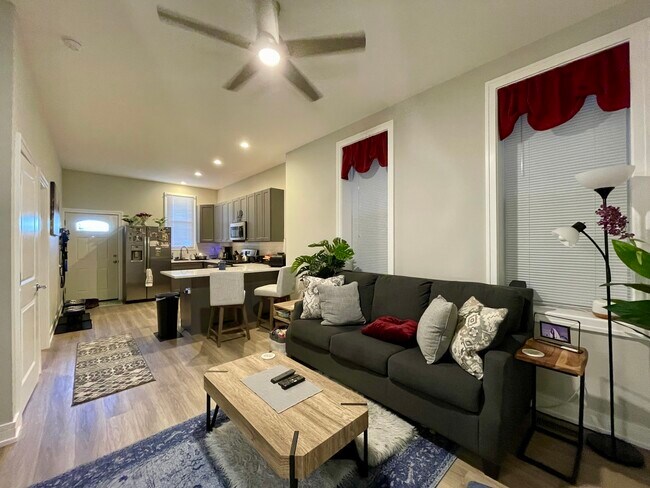 Foto del edificio - 1725 N Honore St