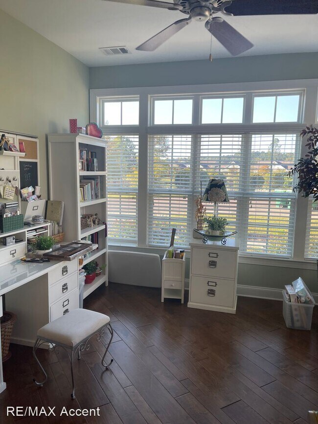 Foto del edificio - 2 br, 2 bath House - 182 Kingfisher Circle