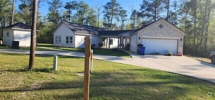 Building Photo - 452 N Cattle Dr