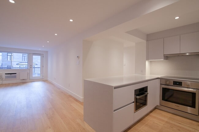 Photo du bâtiment - 3421 Rue Drummond