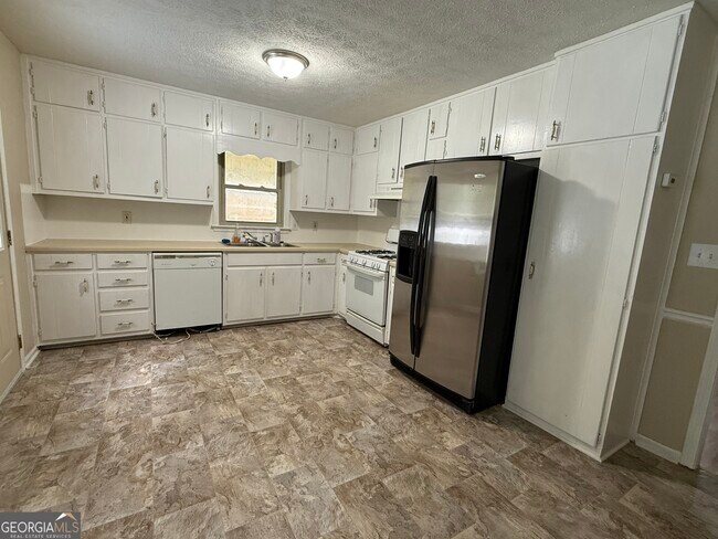 Foto del edificio - 2691 Falcon Ridge Dr SW