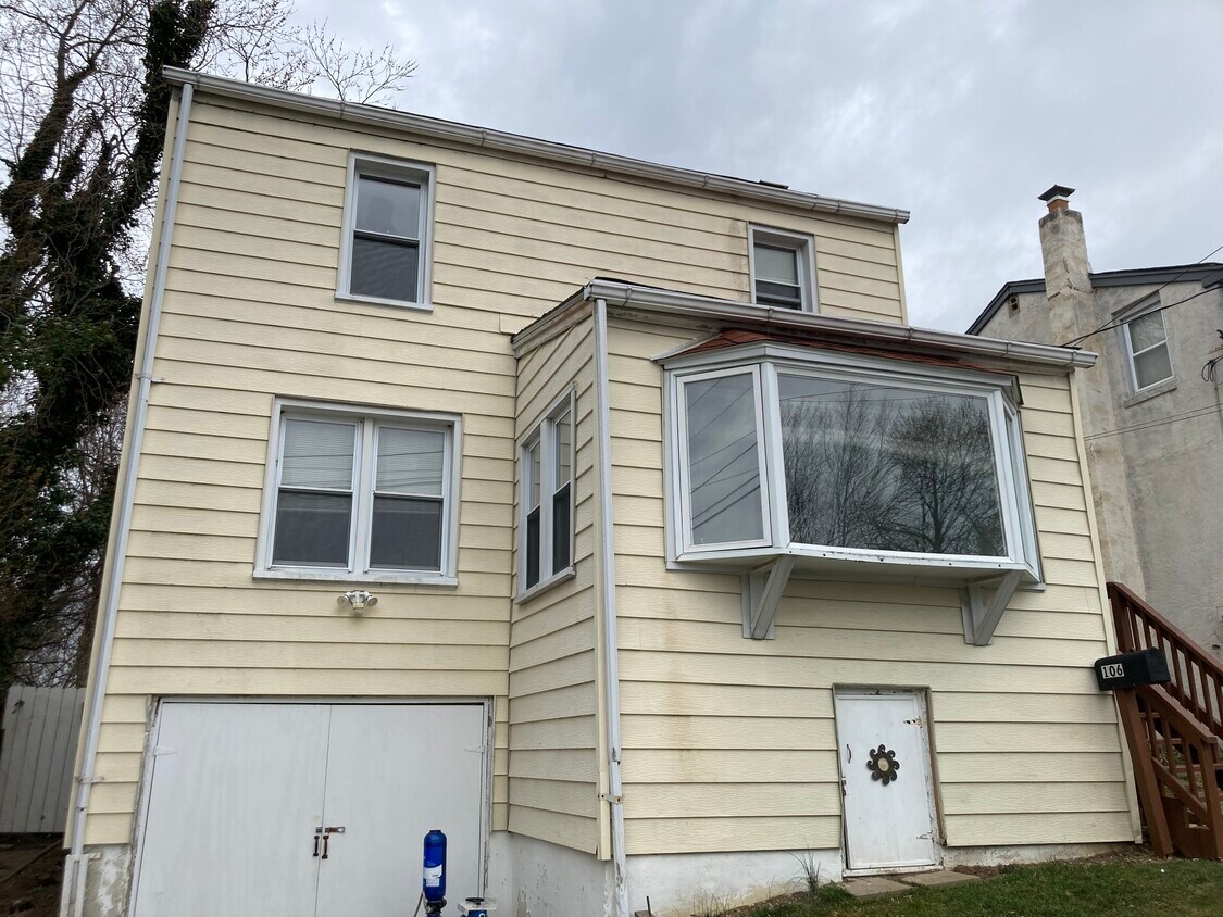 Primary Photo - 106 Smyrna Ave