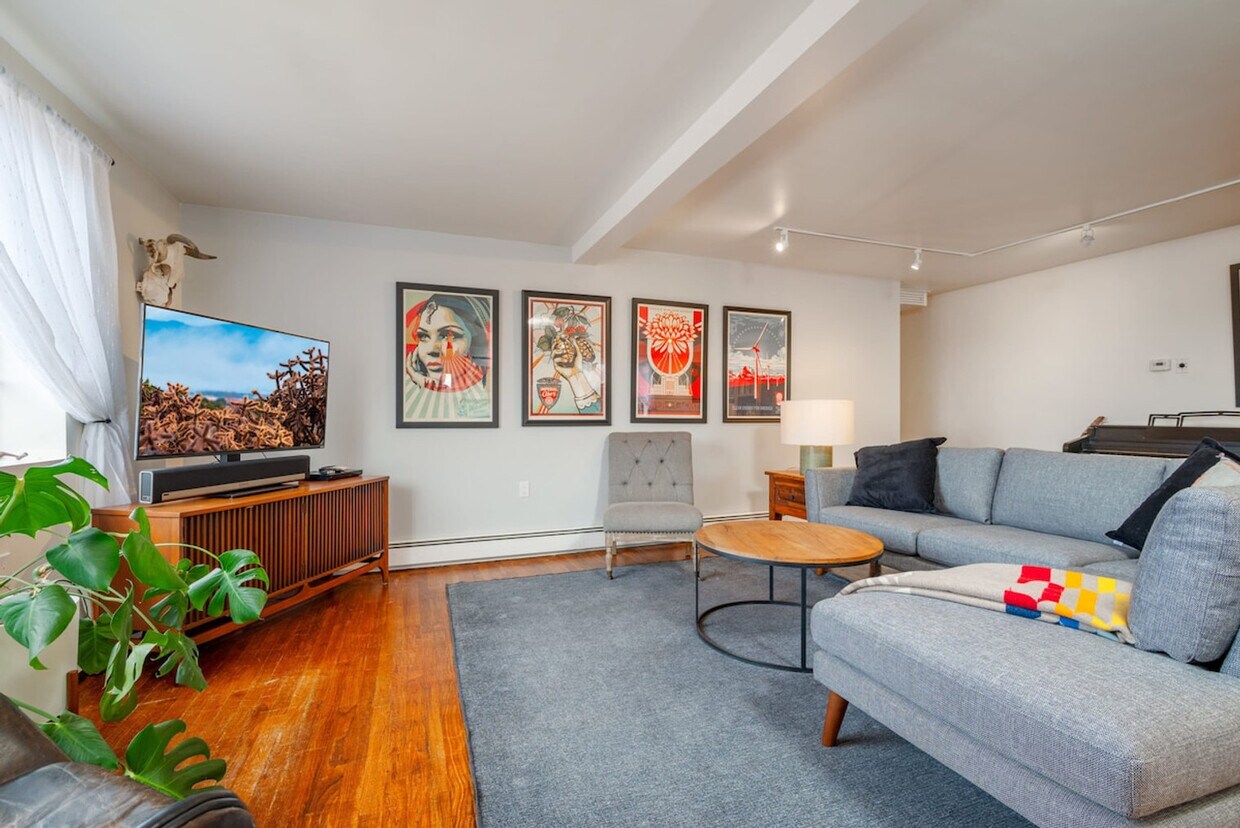 Foto principal - 906 Agua Fria St