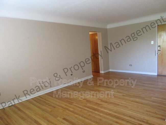 Foto del edificio - 733 E 2nd Ave