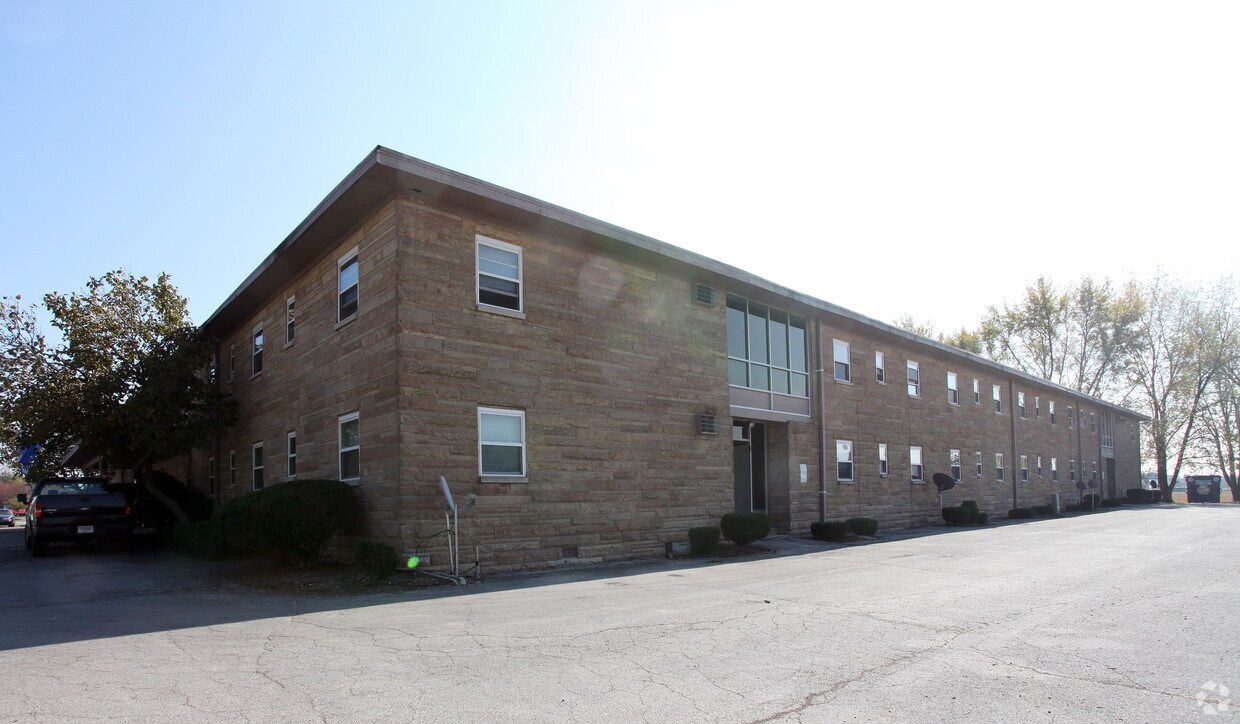 Cedarbrook Apartaments - Cedarbrook