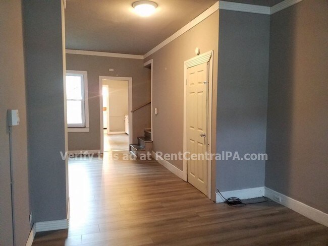Foto del edificio - 539 Birch St
