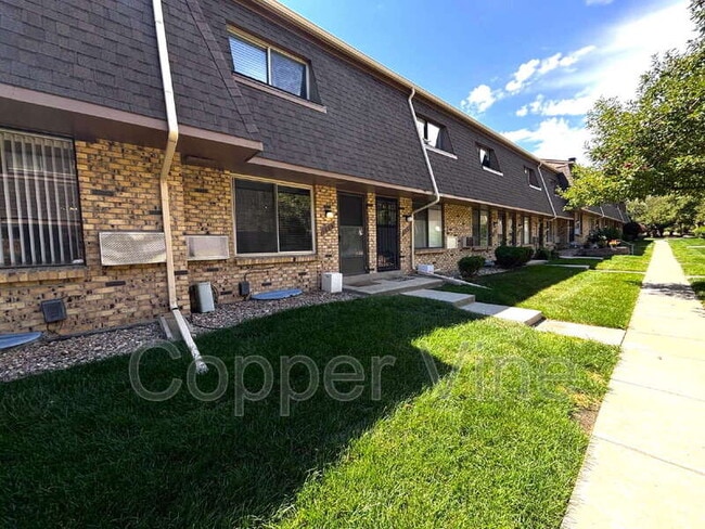 Photo - 1729 Quail St Apartment