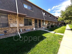 Building Photo - 1729 Quail St