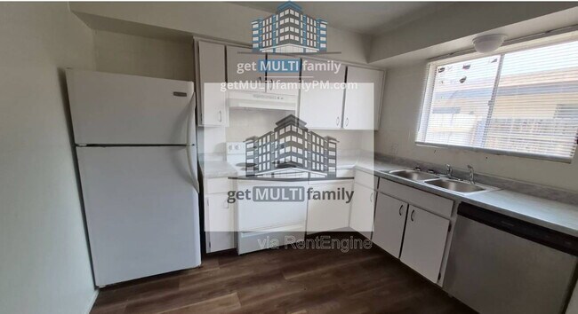 Foto del edificio - 8407 E Coronado Rd