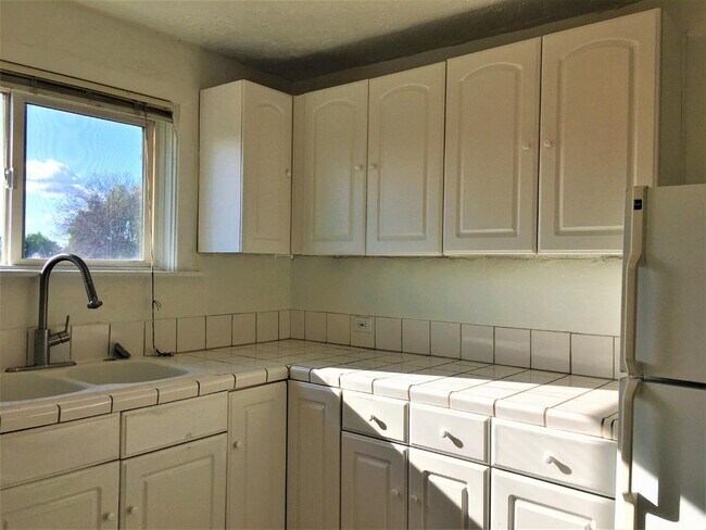 Building Photo - 1225 W San Carlos St