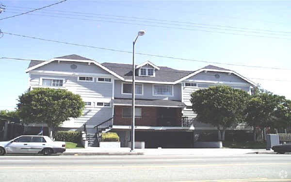 Foto del edificio - 12249 Oxnard St