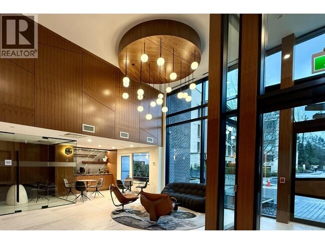 Photo du bâtiment - 423 6th St