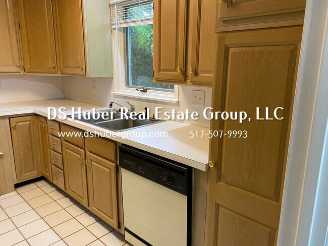 Building Photo - AVAILABLE SOON! 2328 Mount Hope Rd Okemos,...