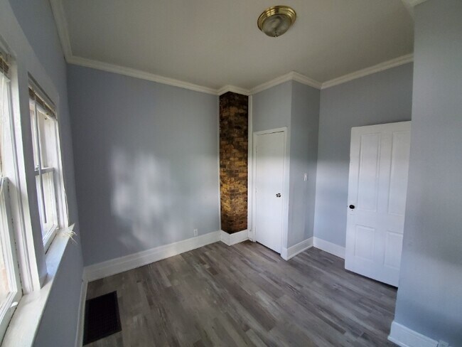 Foto del edificio - 4609 Whetsel Ave