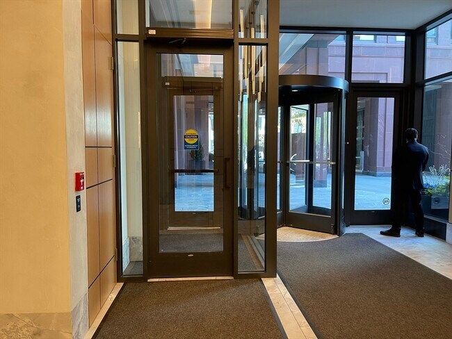 Foto del edificio - 370-380-380 Harrison Ave
