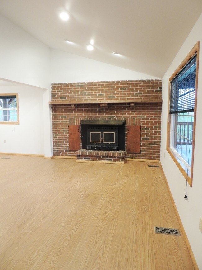 Wood Burning Fireplace - 1945 General Potter Hwy