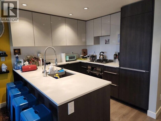 Photo du bâtiment - 1588 E Hastings St