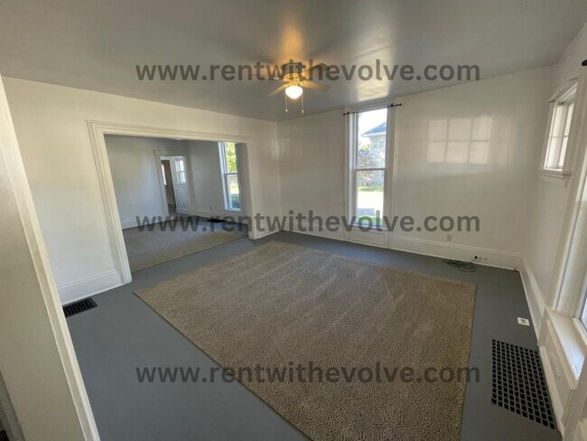 Foto del edificio - 417 W Franklin St