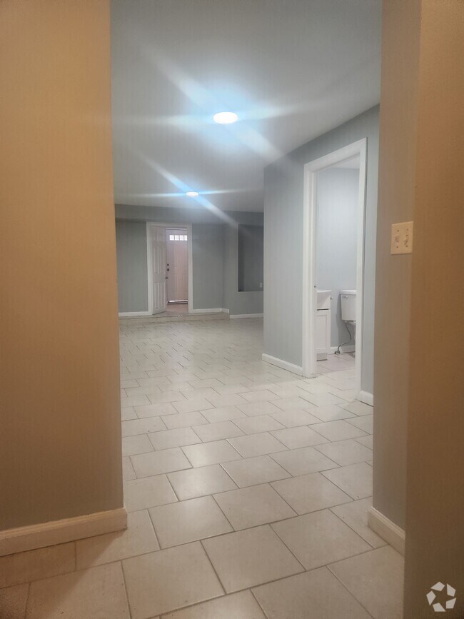 Spring Creek Gated Apartments for Rent Brooklyn, NY 1 Rentals