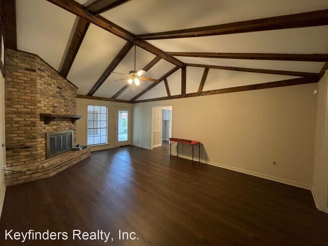 Building Photo - 4 br, 2 bath House - 5114 Sandy Ridge Dr.