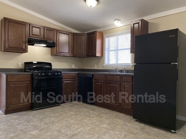 Building Photo - 5420 Blueberry Dr