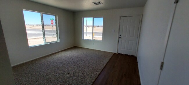 Foto del edificio - 7809 E 45th Ln