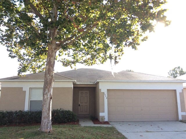 Foto principal - 1068 Amanda Kay Cir