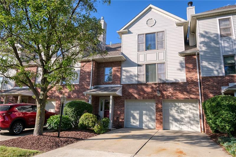 127 Fairway Landings Dr, Canonsburg, PA 15317 Townhome Rentals in