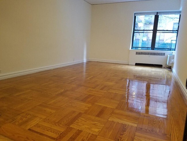 Foto del edificio - 17 E 67th St