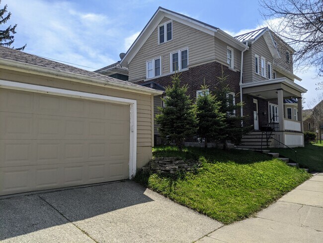Outside Corner View with Garage - 2201 E Shorewood Blvd
