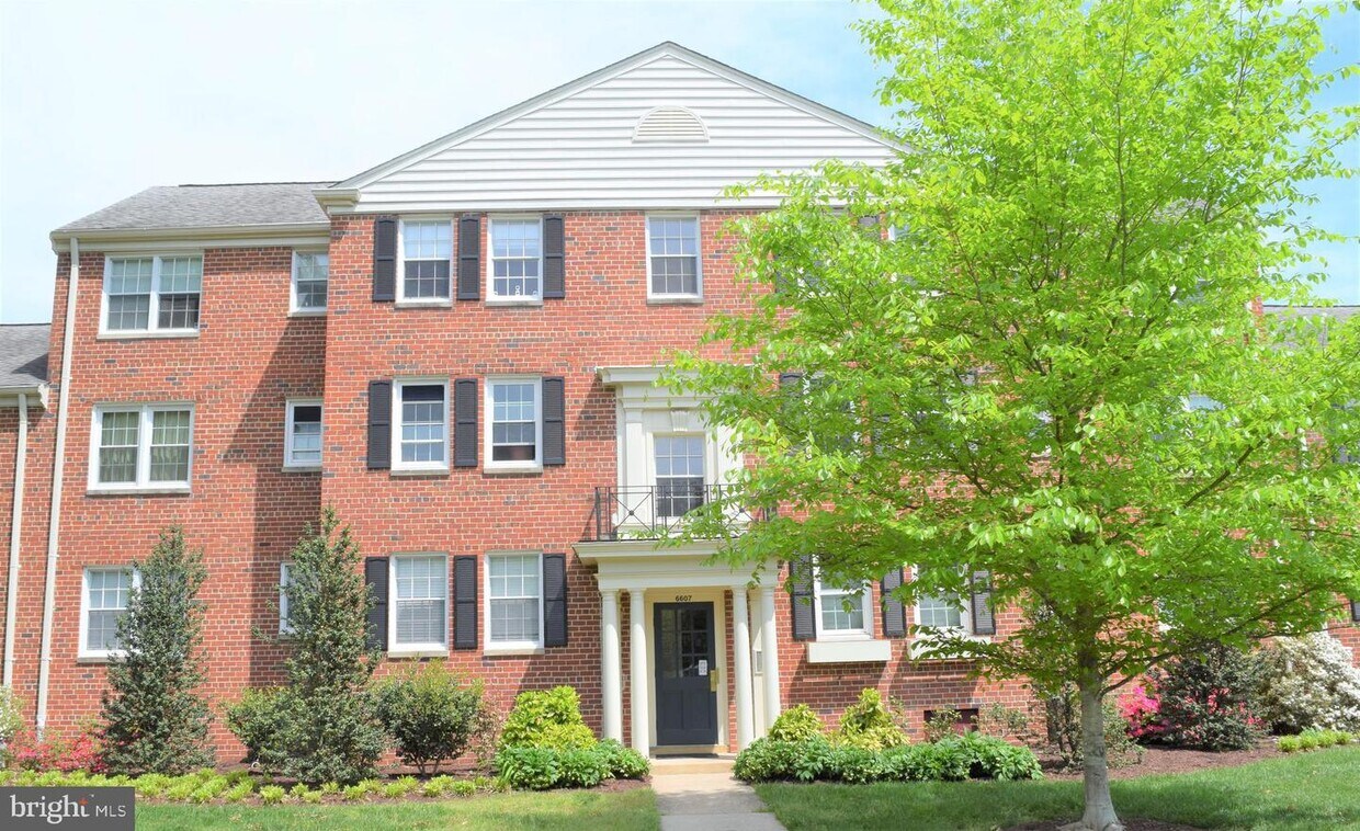 Foto principal - 6607 Potomac Ave