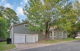 Building Photo - 1930 Ave P