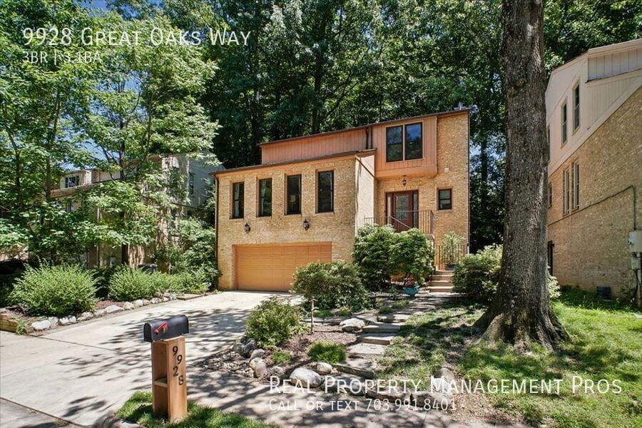 Photo - 9928 Great Oaks Way-