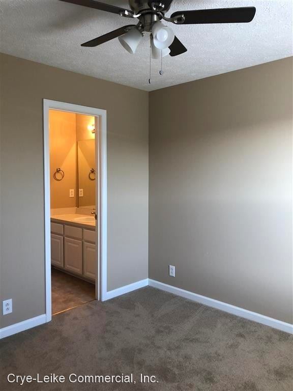Building Photo - 3 br, 2.5 bath House - 2405 Pleasant Sprin...