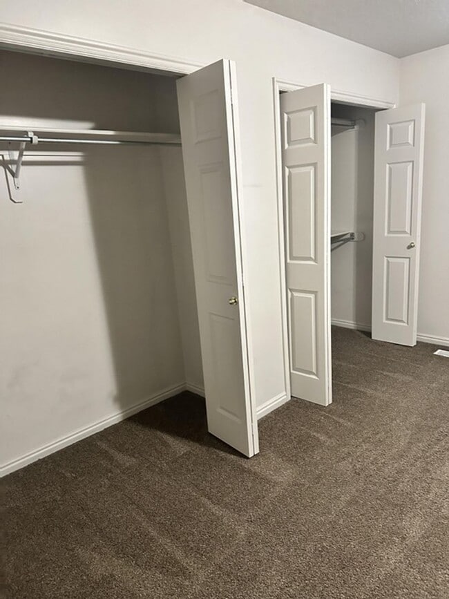 Foto del edificio - Dorothy Hill Rentals