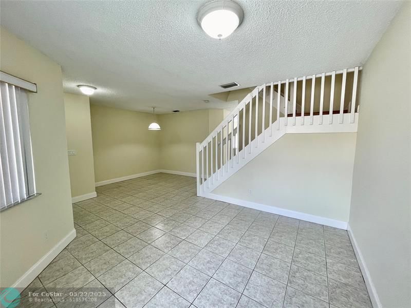 Primary Photo - 20870 NW 2nd St