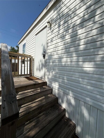 Foto del edificio - 37412 Carringer Rd