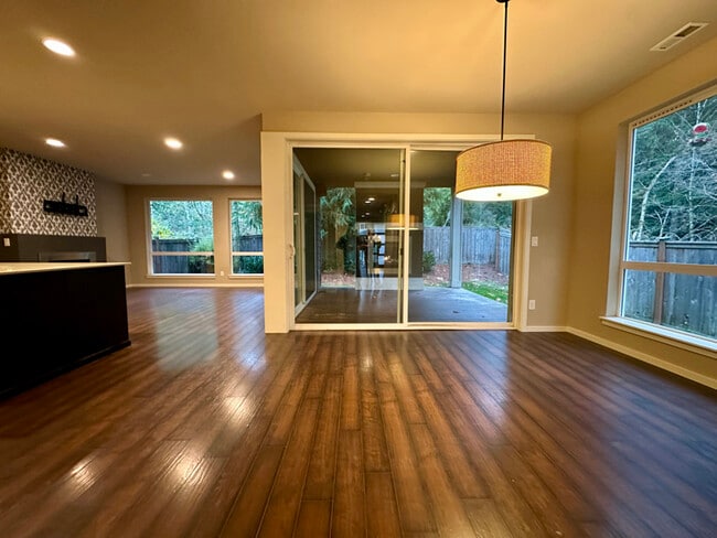 Foto del edificio - 2707 122nd Pl SE