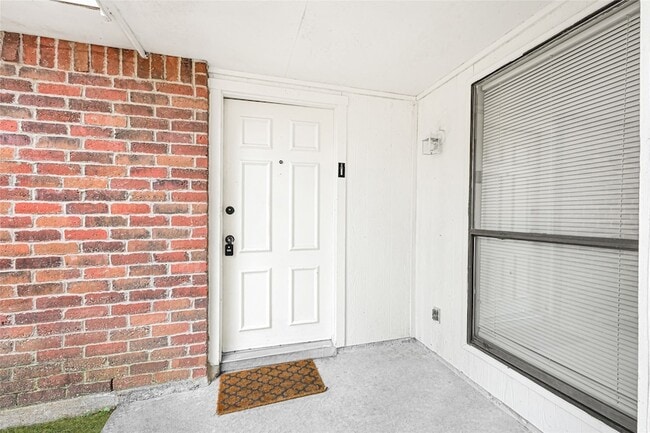 Photo - 17303 Nordway Dr House