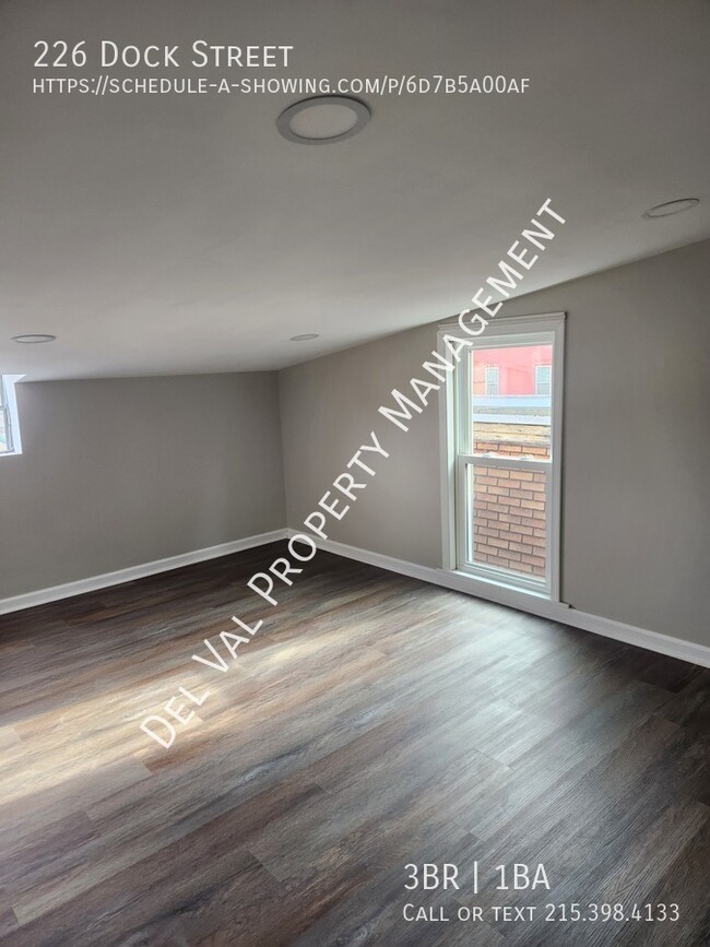 Building Photo - ?? Cozy 3-Bedroom Apartment for Rent in Sc...